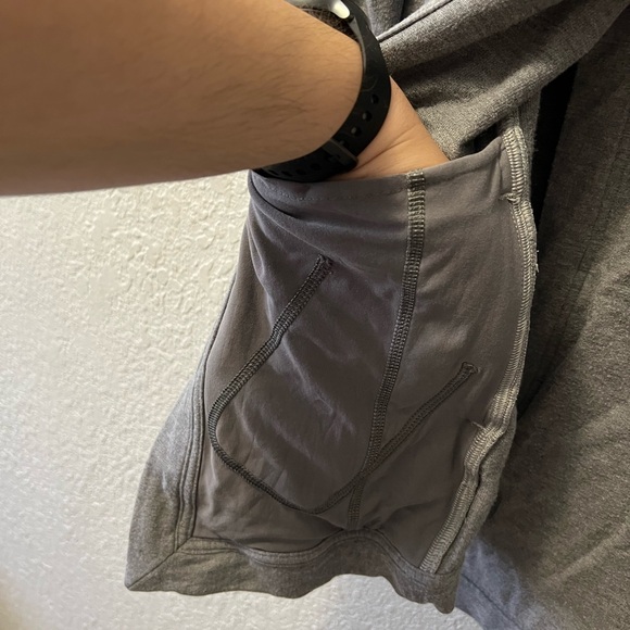 - Lululemon Coast Wrap Heathered Medium Grey - Picture 6 of 8